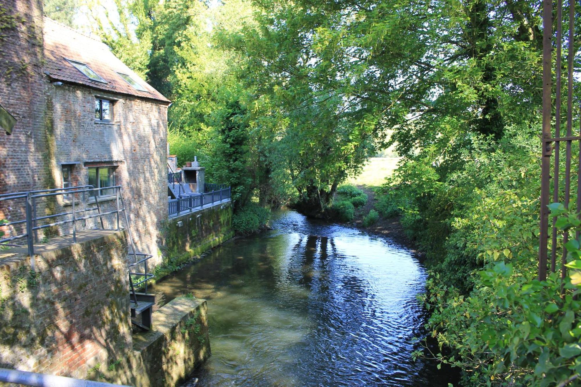 Logis Hotel-Restaurant - Le Moulin D'Artres Exteriör bild
