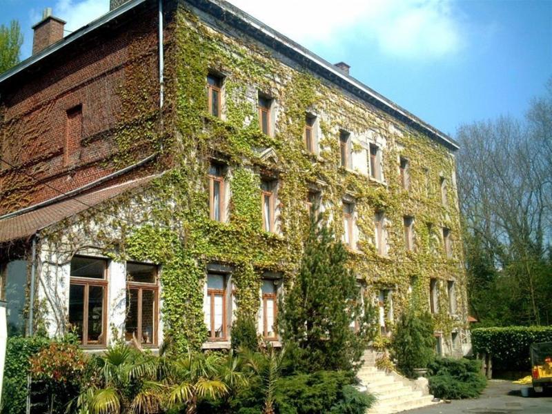 Logis Hotel-Restaurant - Le Moulin D'Artres Exteriör bild